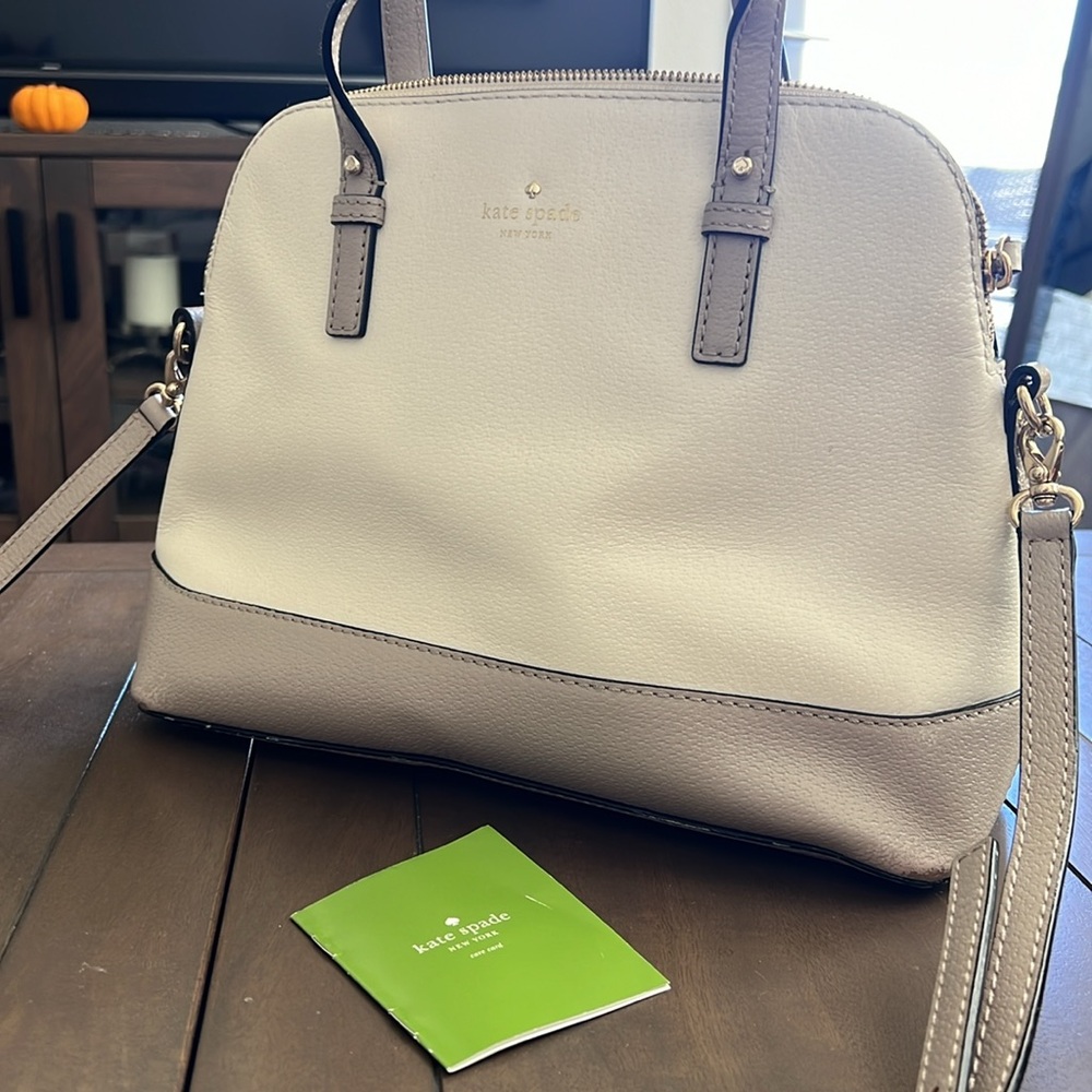 Kate Spade Cream and White Handbag